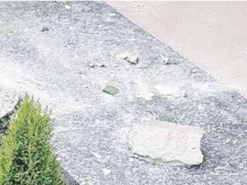 Ancora crolli al cimitero, anche nella parte “nuova”