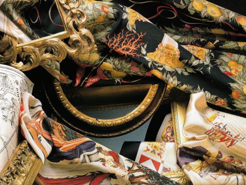 LA CAMELIA COLLEZIONI – Il Foulard: accessorio eclettico dal fascino intramontabile
