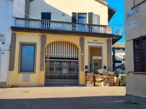 Mensa, meno pasti serviti ma più pacchi alle famiglie