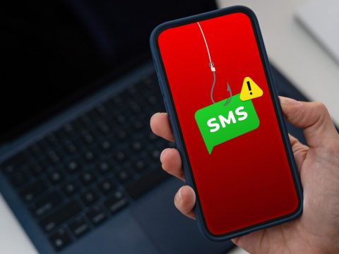 Sms ingannevoli, Regione Lombardia raccomanda massima attenzione ai tentativi di truffa tramite messaggi riferiti ai servizi sanitari