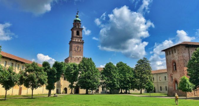 Castello, scoppia il caso sulla gestione al Comune